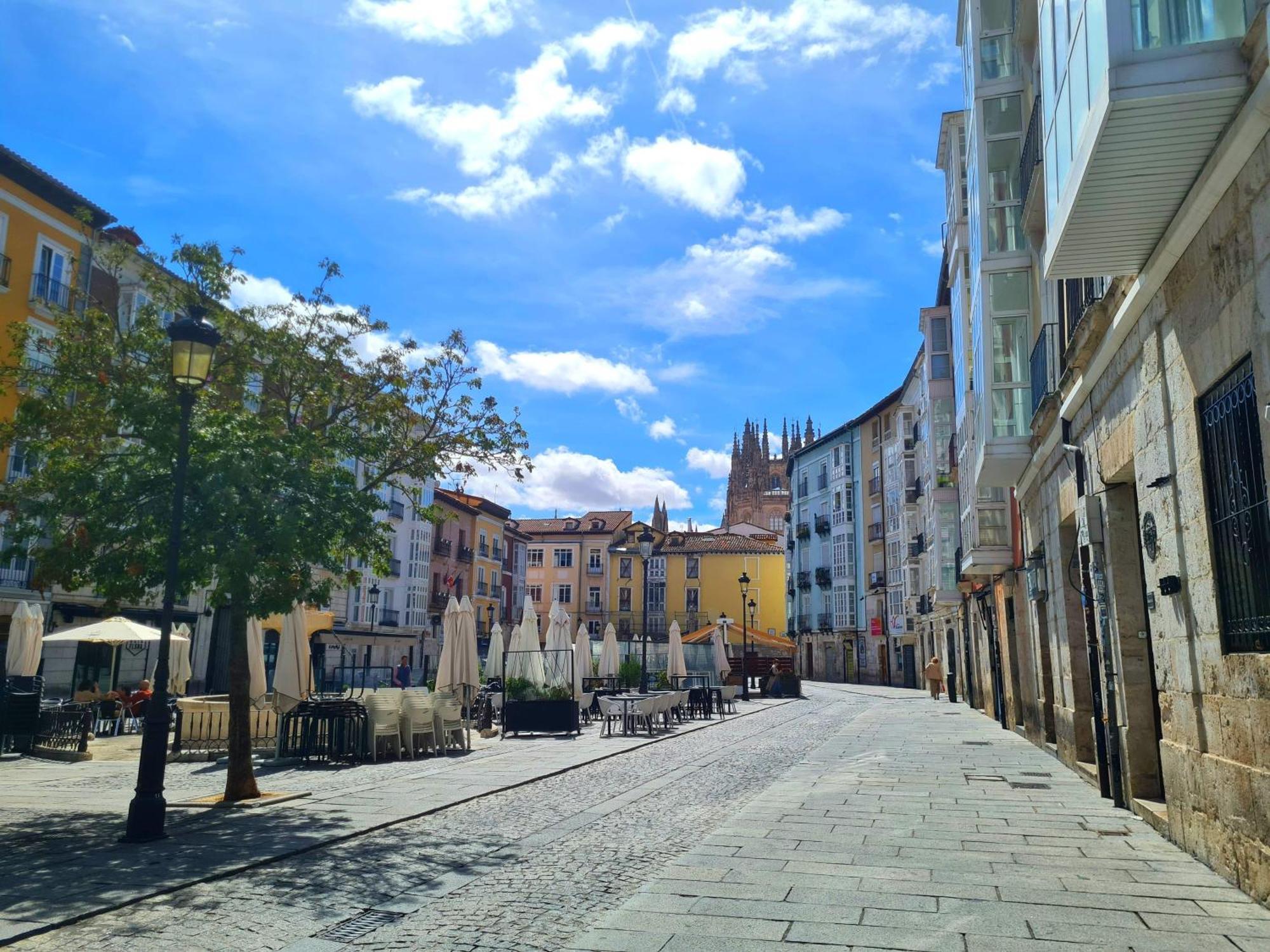 Urban Burgos Hotel Exterior foto