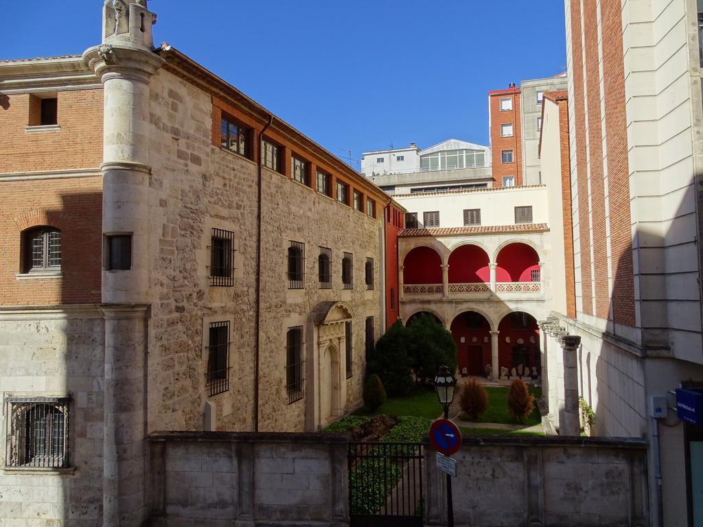 Urban Burgos Hotel Exterior foto